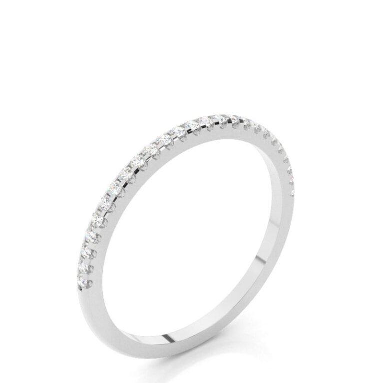 Bague Demi-Éternité – Diamants Sertis à 4 Griffes